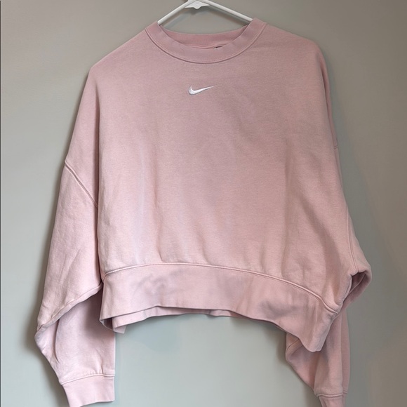 Pink Nike sweatshirt - Picture 1 of 3